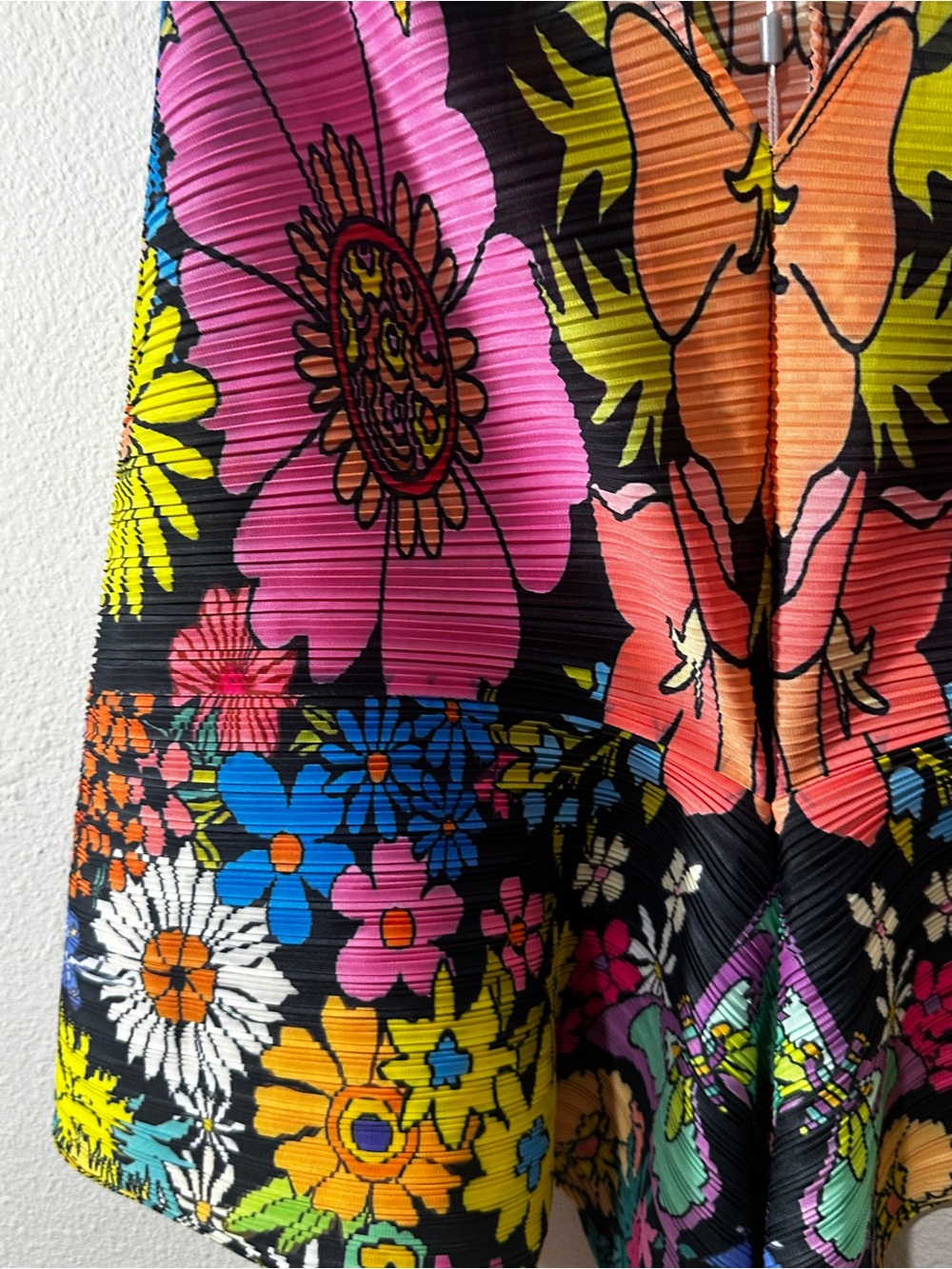 Dressed in LALA Bright Floral Circle Skirt in Black, Pink, Yellow, Blue - Picture 2 of 7